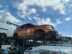 DACİA DUSTER ÇIKMA ORJİNAL SAĞ ÖN KAPI