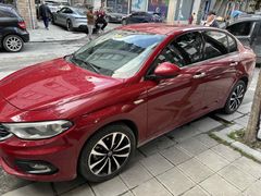 Sahibinden düşük km  Fiat Egea 1.6 lounge  aciliyetten satılık güncel Ekspertiz raporları vardır .aftif kullandığım km farklılık gösterebilir 