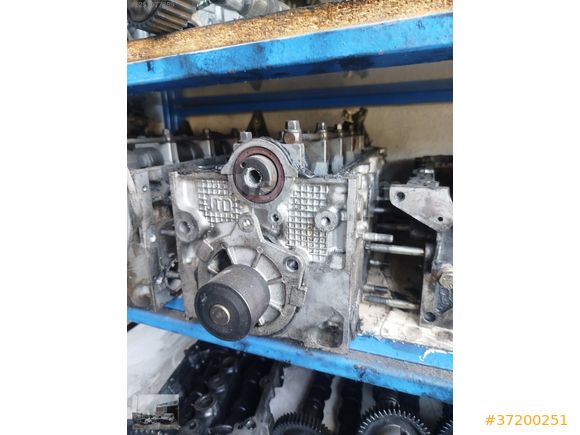 FİAT DOBLO 1.9 JTD ÇIKMA ORJİNAL SİLİNDİR KAPAĞI