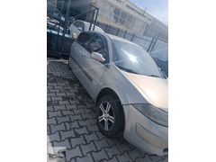 RENAULT MEGANE 2 ÇIKMA ORJİNAL DOLU SAĞ ÖN KAPI