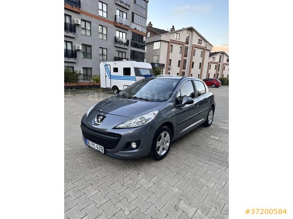 Sahibinden Peugeot 207 1.4 HDi Trendy 2011 Model Bursa 200.000 km Füme