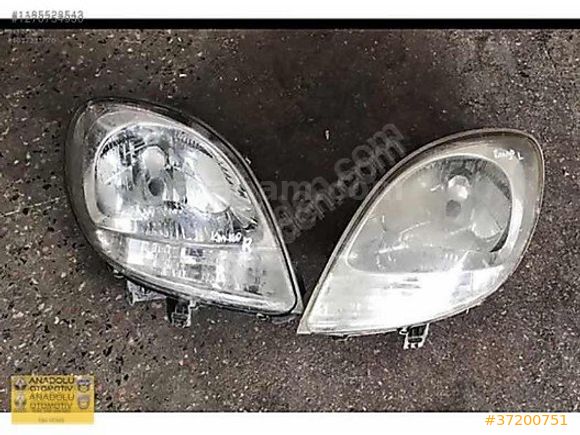 RENUALT KANGO SAĞ SOL FAR SİNAYLİ 8200236590