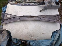 Renault kangoo 1 ön cam ızgarası