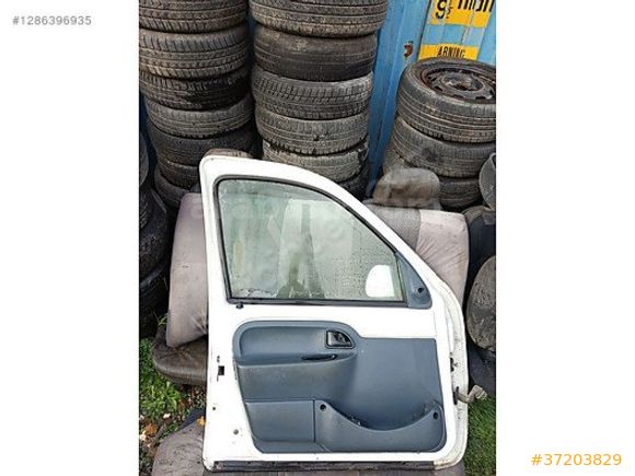 Renault kangoo sol ön kapı
