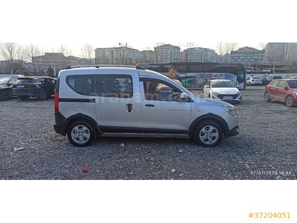 Sahibinden Dacia Dokker 1.5 DCi Stepway 2013 Model