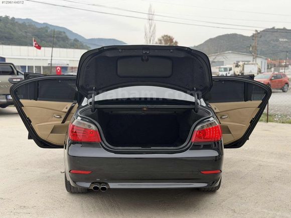 EMSALSİZ BMW 520i E60 ORJİNAL 165 BİN KM'de BAKIMLI+SUNROOF