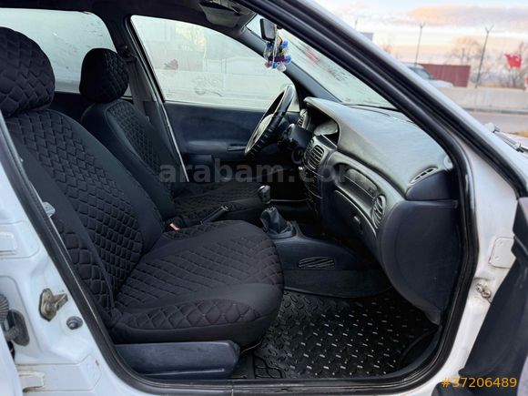 Sahibinden Renault Megane 1.4 Authentique 2003 Model 