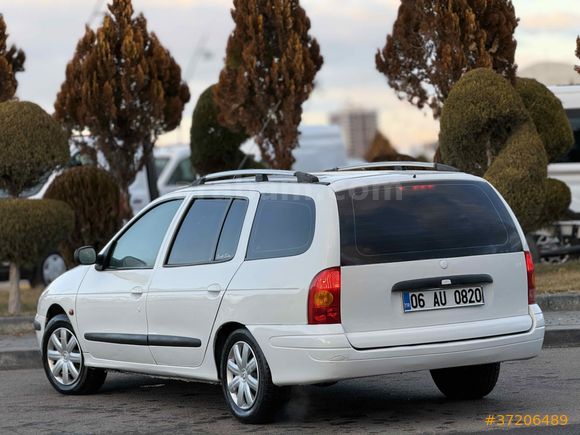 Sahibinden Renault Megane 1.4 Authentique 2003 Model 