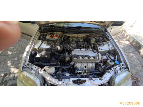 Sahibinden Honda Civic 1.4 i S 1998 Model