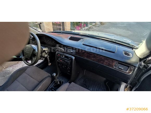 Sahibinden Honda Civic 1.4 i S 1998 Model