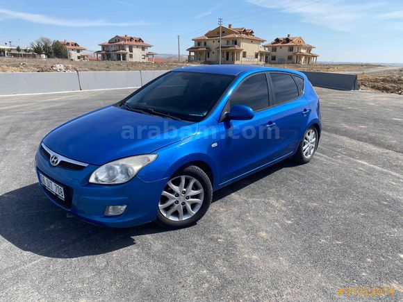ACİL SATILIK EV ALINACAĞI İÇİN. Hyundai i30 1.6 CRDi Style 2009 Model 