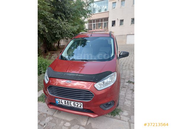 Temiz Ford Tourneo Courier 1.5 TDCi Titanium Plus 2018 Model Hatasız