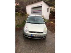 Sahibinden Ford Fiesta 1.4 TDCi Comfort 2004 Model
