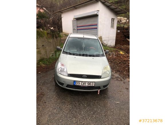 Sahibinden Ford Fiesta 1.4 TDCi Comfort 2004 Model