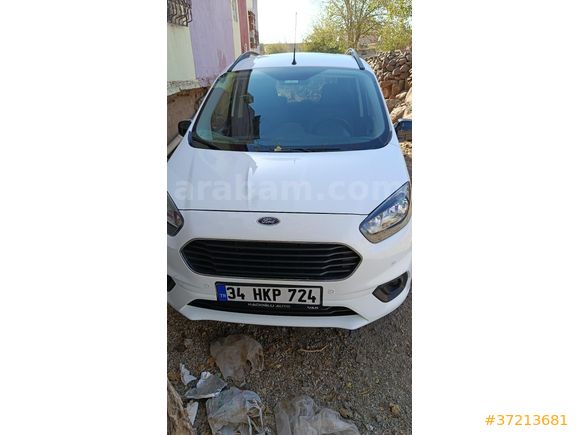 Sahibinden Ford Tourneo Courier 1.0 EcoBoost Titanium Plus 2023 Model  50.000 km Beyaz
