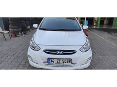 Sahibinden Hyundai Accent Blue 1.6 CRDI Mode Plus 2015 Model 