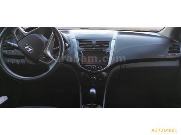 Sahibinden Hyundai Accent Blue 1.6 CRDI Mode Plus 2015 Model 