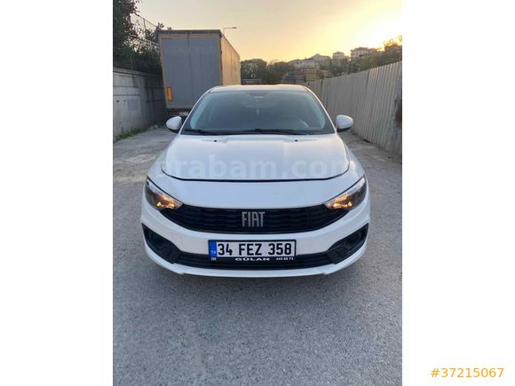 2022 MODEL  FIAT EGEA SERVİS BAKIMLI TRAMERSİZ AİLE ARACI