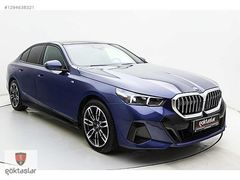 GÖKTAŞLAR'DAN 2023 BMW 520d xDRİVE TAM DOLU Y.KASA %20 FATURALI
