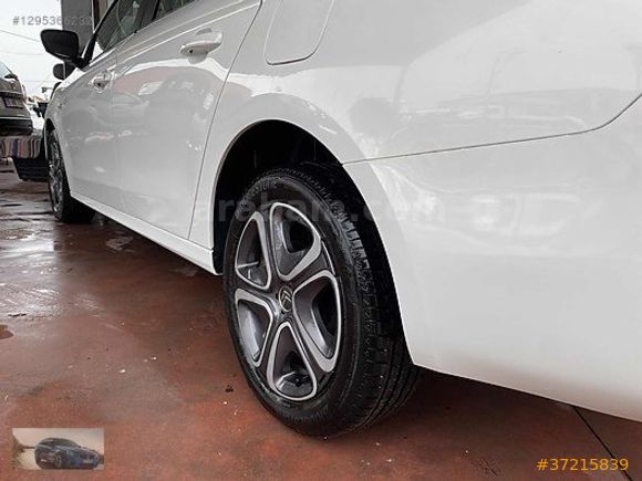 GKO'DAN 2020 MODEL C-Elysee Shine DOKUMATİK EKRAN DİJİTAL KLİMA