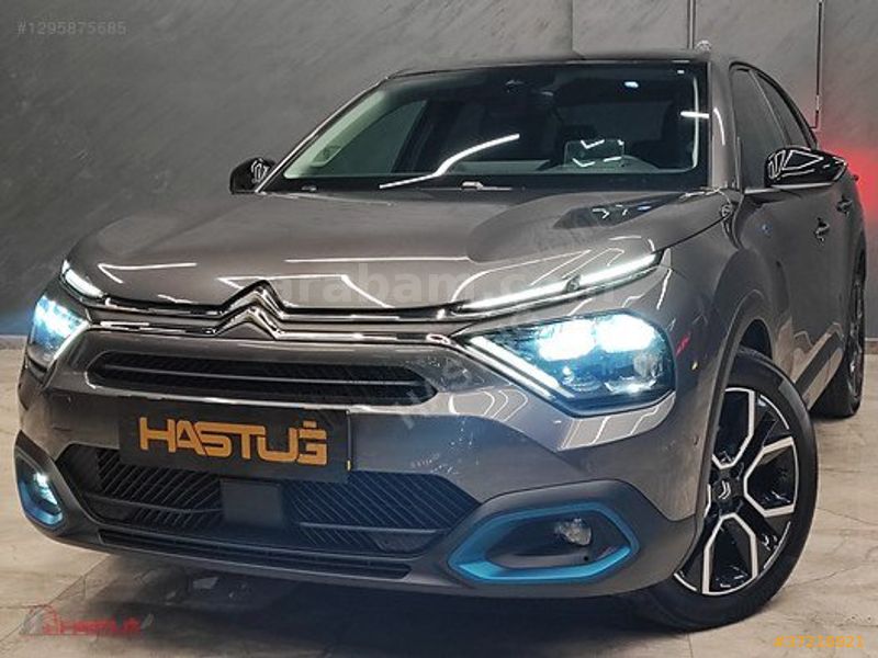 Galeriden Citroen e-C4 X Shine Bold 2023 Model Konya 33.400 km Gri