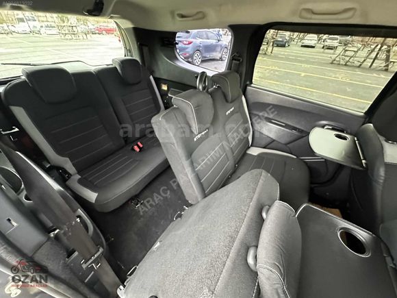 **7 KİŞİLİK** OTOMOBİL LODGY 110 BG 6 İLERİ STEPWAY 188.000 KM