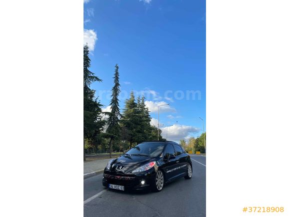 Sahibinden Peugeot 207 1.4 HDi Trendy 2008 Model 
