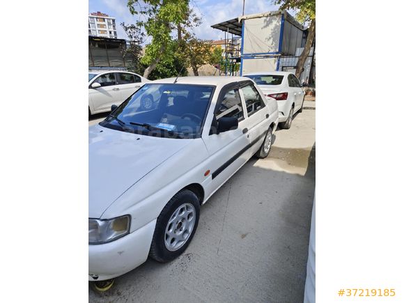 Sahibinden Ford Escort 1.6 CL 1996 Model