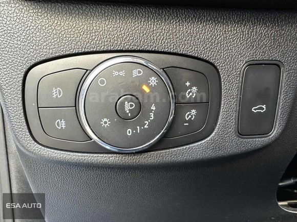 ESA AUTODAN 2023 MODEL FOCUS TİTANİUM STİL