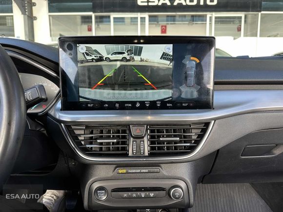 ESA AUTODAN 2023 MODEL FOCUS TİTANİUM STİL