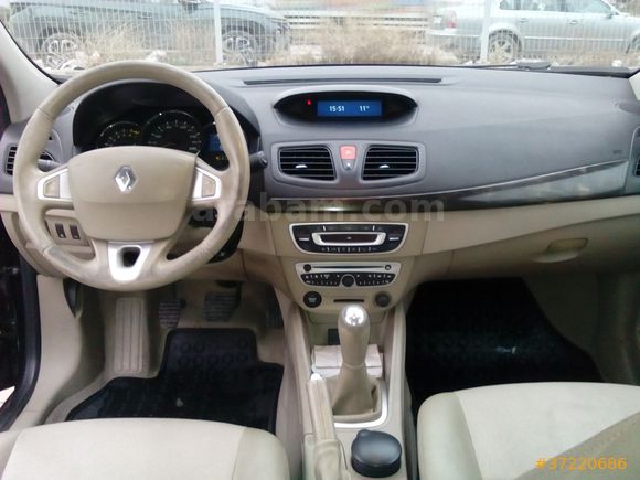 Sahibinden Renault Fluence 1.6 Privilege 2011 Model 