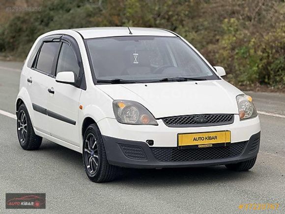 AUTO KİBAR-2006 MODEL FORD FİESTA 1.4 TDCİ COMFORT