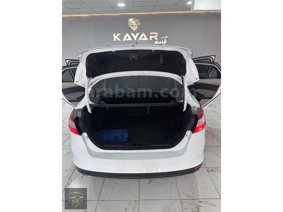 KAYAR AUTO`dan 2014 FORD FOCUS FIRSAT ARACI