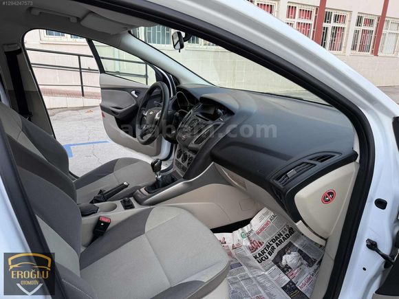 2014 NOKTA HATASIZ 90 BİNDE CAM GİBİ FORD FOCUS TREND X