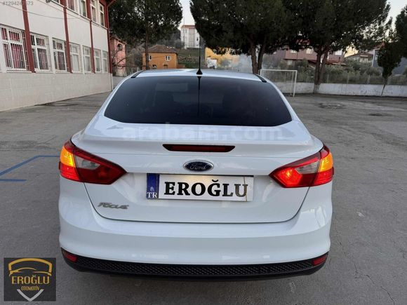 2014 NOKTA HATASIZ 90 BİNDE CAM GİBİ FORD FOCUS TREND X