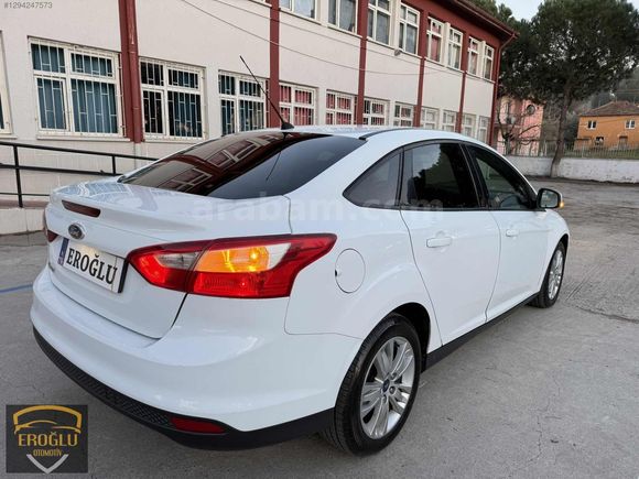 2014 NOKTA HATASIZ 90 BİNDE CAM GİBİ FORD FOCUS TREND X