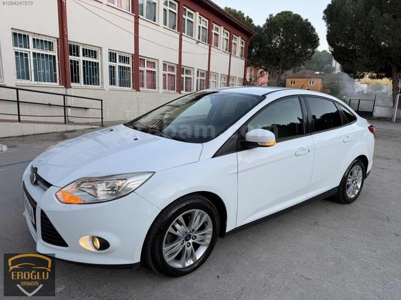 2014 NOKTA HATASIZ 90 BİNDE CAM GİBİ FORD FOCUS TREND X
