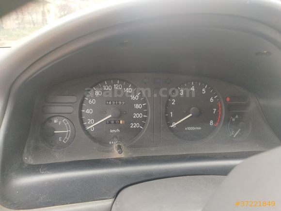 Sahibinden Toyota Corolla 1.6 Sol 2001 Model