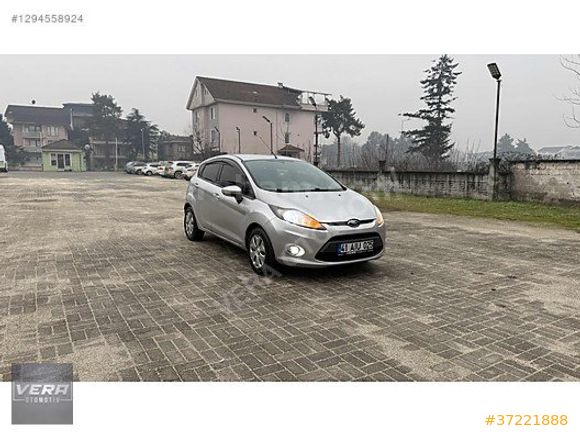 VERA OTOMOTİV'den 2010 MODEL FORD FİESTA 1.4 tdci DİZEL MANUEL