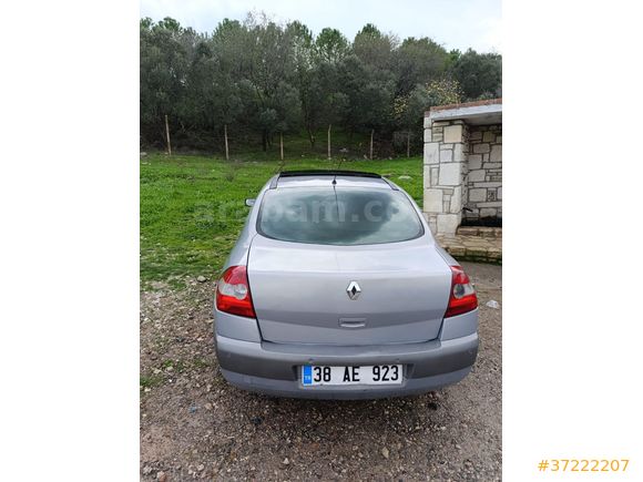 Sahibinden Renault Megane 1.6 Dynamique 2004 Model