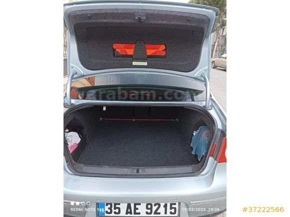 Sahibinden Volkswagen Passat 1.6 FSi Comfortline 2006 Model İzmir   Mavi (metalik)