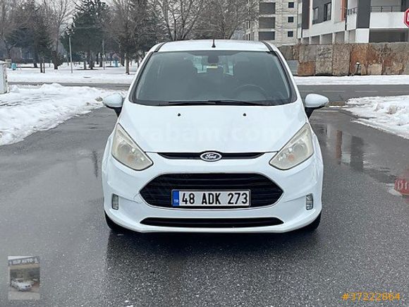 HATASIZ BOYASIZ 2013 MODEL 1.6 DİZEL FORD B-MAX TİTANYUM PAKET