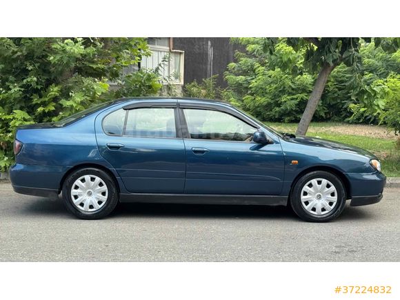 Galeriden Nissan Primera 1.6 2000 Model Antalya