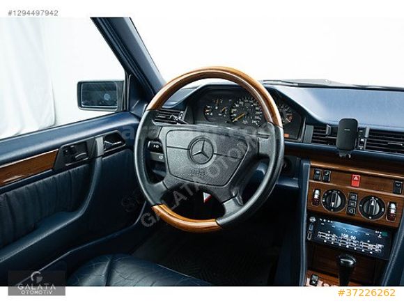 'GALATA' 1995 MERCEDES BENZ W124 E300 4 MATİK E2 PAKET SUNROOF