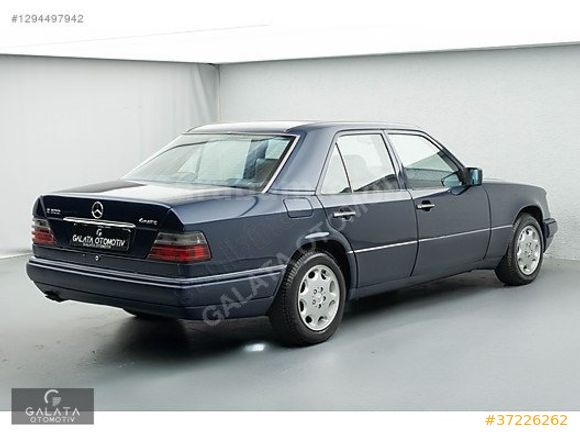 'GALATA' 1995 MERCEDES BENZ W124 E300 4 MATİK E2 PAKET SUNROOF