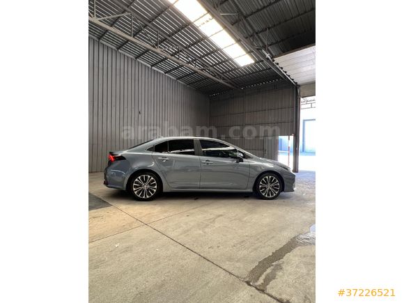 Sahibinden Toyota Corolla 1.5 Flame X-Pack 2023 Model
