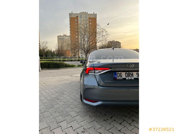 Sahibinden Toyota Corolla 1.5 Flame X-Pack 2023 Model