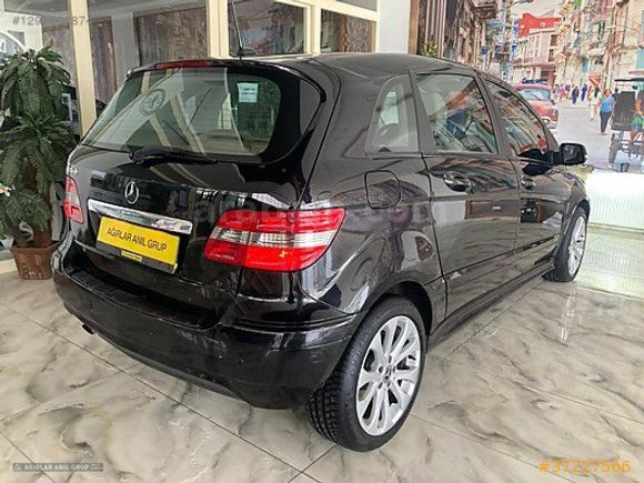 AĞIRLAR ANIL OTOMOTİV'DEN MERCEDES-BENZ B160 2011 OTOMATİK