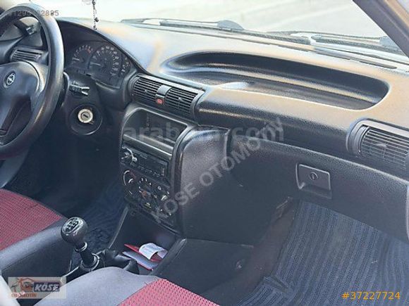 KÖSE OTOMOTİVDEN 1996 YENİ VİZELİ MASRAFSIZ OPEL ASTRA