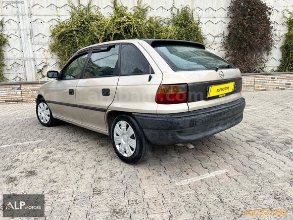 OPEL ASTRA .. 1.6 KLİMA .. HİDROLİK DİREKSİYON..